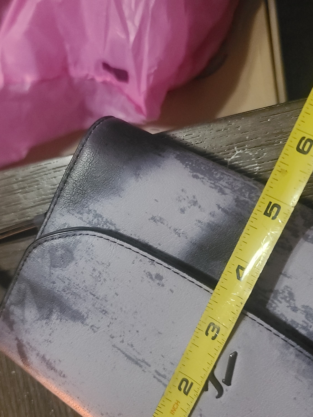 Simply Vera Wang Gray Purple Marbled Envelope Purse with Crossbody Strap - Picture 4 of 4